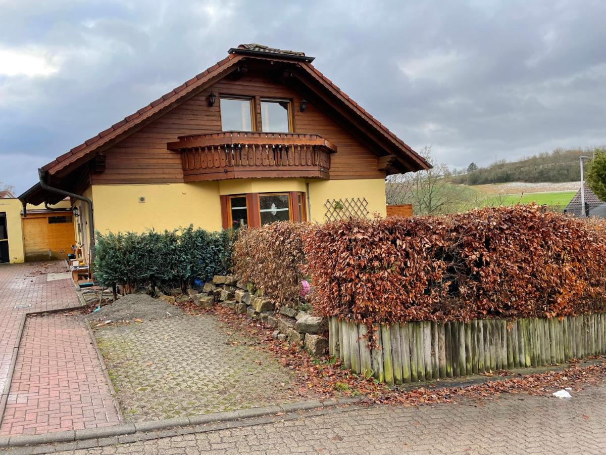 Ferienwohnung An Der Romantischen Strasse Direkt A3 Und A81 Eisingen  Exterior foto
