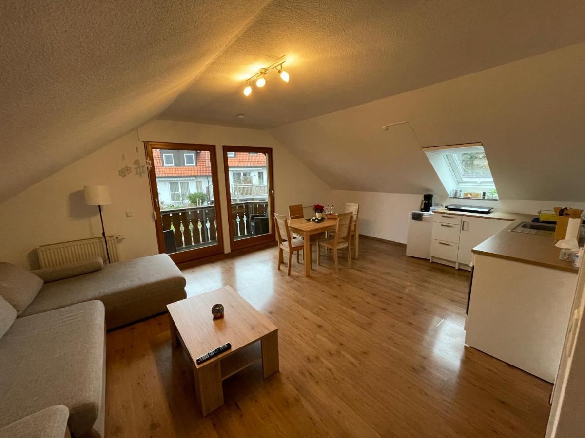 Ferienwohnung An Der Romantischen Strasse Direkt A3 Und A81 Eisingen  Exterior foto